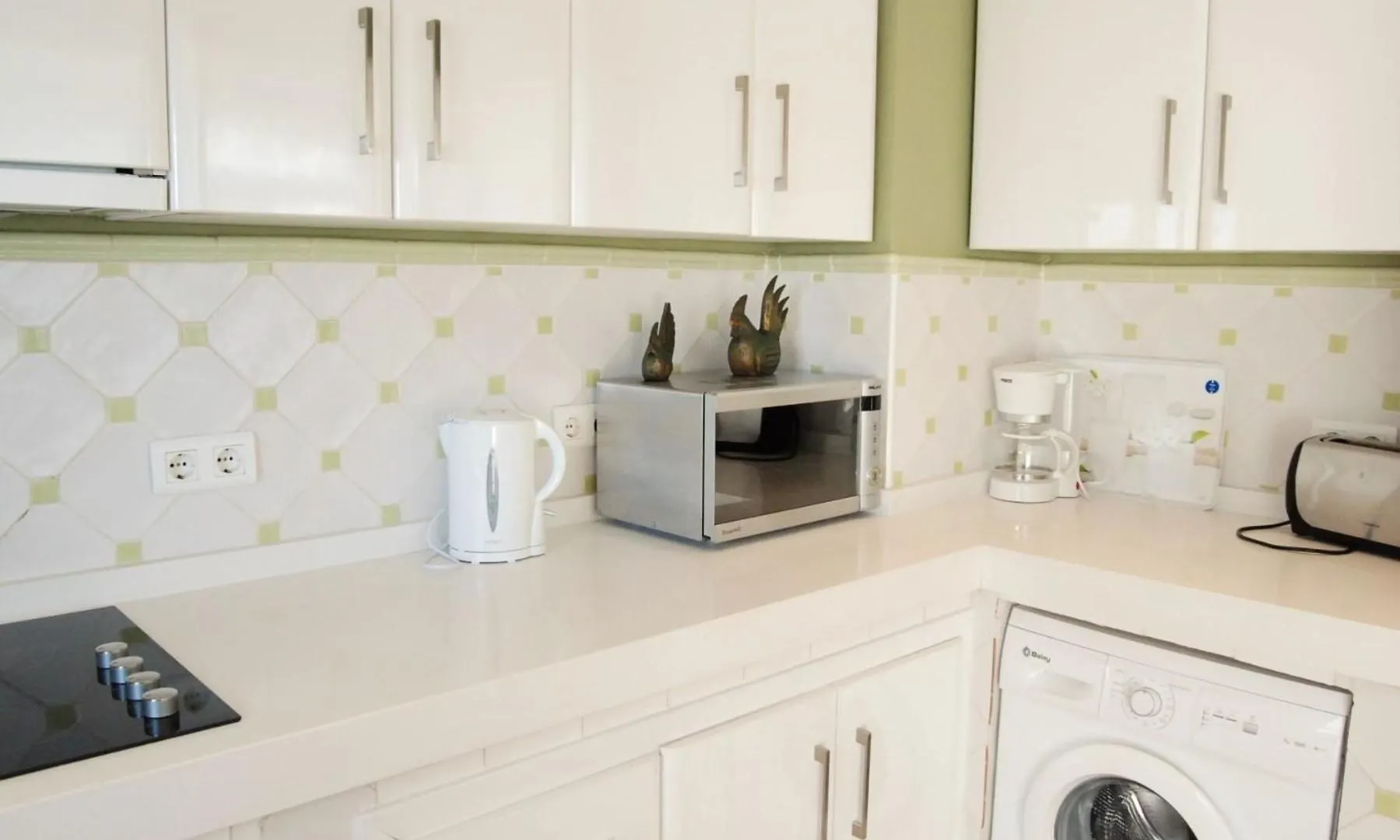 Apartment Ferienwohnung Fuer 6 Personen Ca 120 Qm In Nerja, Andalusien Costa Del Sol