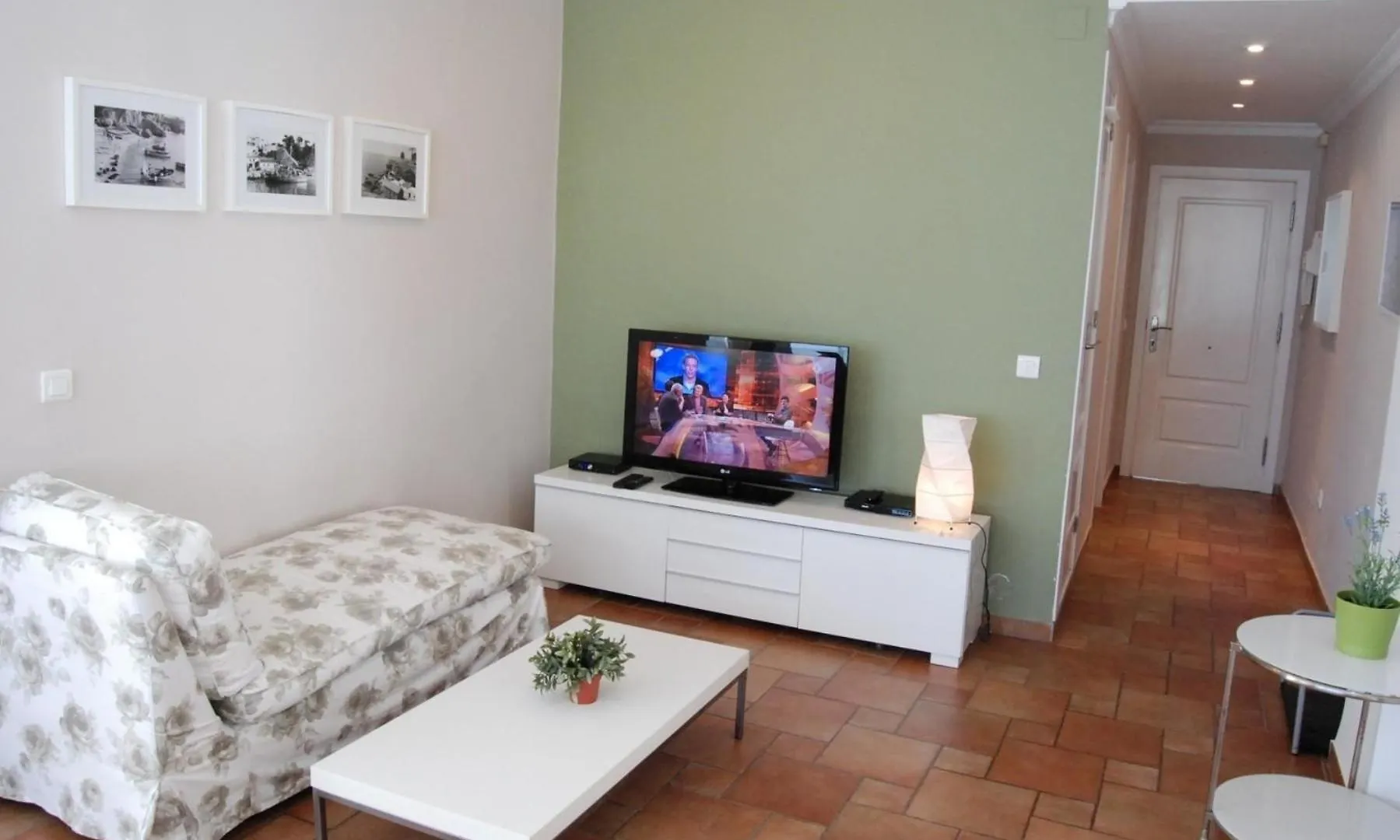 Ferienwohnung Fuer 6 Personen Ca 120 Qm In Nerja, Andalusien Costa Del Sol 0*, Nerja Spain